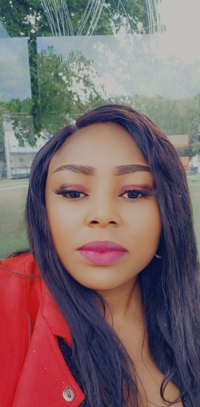 Miranda Taku-Bechem
